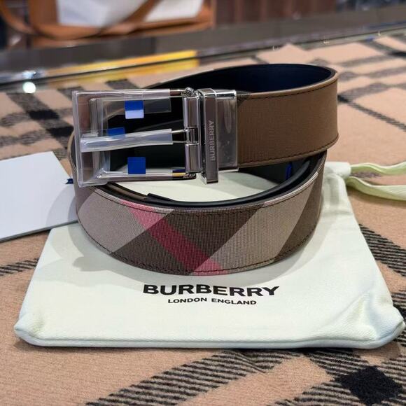Burberry men’s Brown and Beige classic reversible belt 90cm - Picture 1 of 4